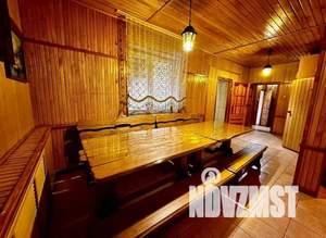 Дом 140м², 2-этажный, посуточно,