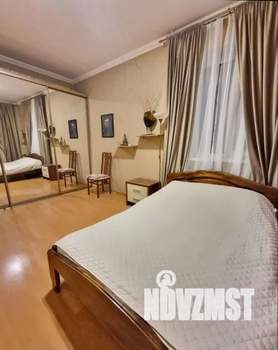 Дом 250м², 2-этажный, посуточно,