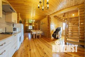 Дом 200м², 2-этажный, посуточно,