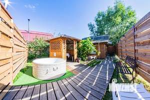 Дом 52м², 2-этажный, посуточно,