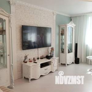 Дом 150м², 2-этажный, посуточно,