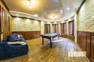 Дом 350м², 3-этажный, посуточно,