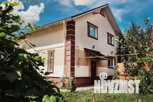Дом 260м², 3-этажный, посуточно,