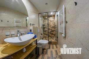 Дом 170м², 2-этажный, посуточно,