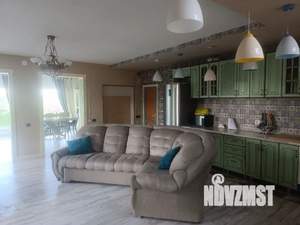 Дом 210м², 2-этажный, посуточно,