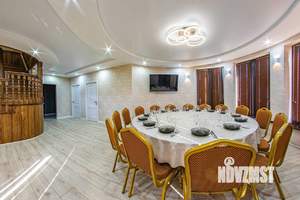 Дом 350м², 3-этажный, посуточно,