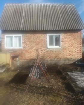 Дом 30м², 2-этажный, участок 4 сот.