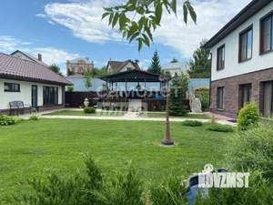 Дом 304м², 2-этажный, участок 15 сот.