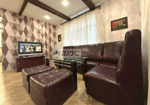 Дом 241м², 2-этажный, участок 10 сот.