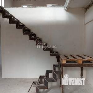 Дом 140м², 3-этажный, участок 9 сот.