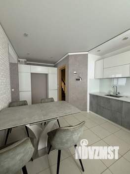 Дом 410м², 3-этажный, участок 13 сот.