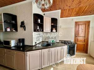 Дом 349м², 3-этажный, участок 10 сот.