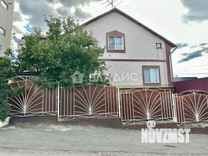 Дом 349м², 3-этажный, участок 10 сот.