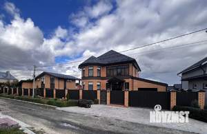 Коттедж 330м², 2-этажный, участок 17 сот.