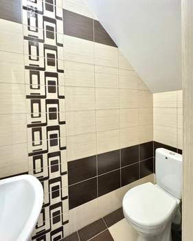 Дом 108м², 2-этажный, участок 9 сот.