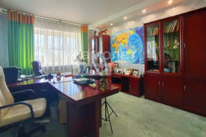 Дом 350м², 3-этажный, участок 20 сот.