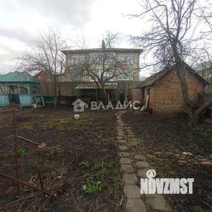 Дом 280м², 3-этажный, участок 6 сот.