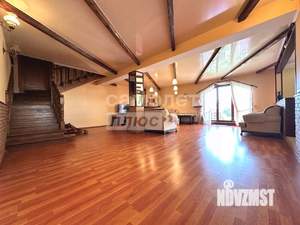 Дом 400м², 2-этажный, участок 19 сот.