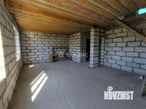 Дом 181м², 2-этажный, участок 6 сот.