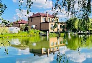 Дом 202м², 2-этажный, участок 18 сот.