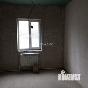 Дом 270м², 3-этажный, участок 8 сот.