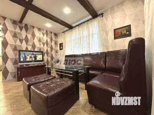 Дом 241м², 2-этажный, участок 10 сот.