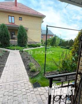 Дом 366м², 2-этажный, участок 12 сот.