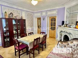 Дом 349м², 3-этажный, участок 10 сот.