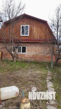 Дом 80м², 2-этажный, участок 10 сот.