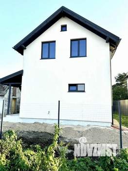 Коттедж 110м², 2-этажный, участок 6 сот.