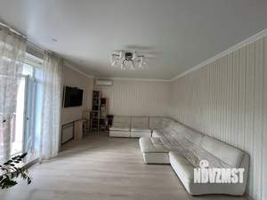 Дом 309м², 3-этажный, участок 12 сот.