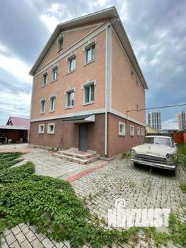 Коттедж 377м², 3-этажный, участок 6 сот.