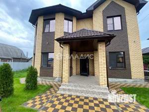 Дом 203м², 2-этажный, участок 7 сот.