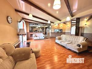 Дом 400м², 2-этажный, участок 19 сот.