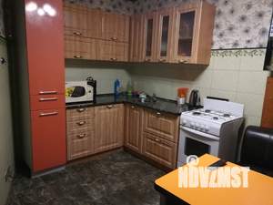 Таунхаус 160м², 2-этажный, на длительный срок, 