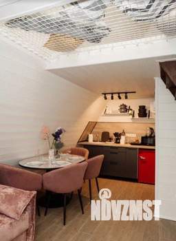 Дом 40м&sup2;, 2-этажный, посуточно, 