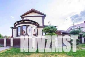 Дом 350м², 2-этажный, посуточно, 