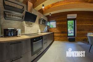 Дом 170м&sup2;, 2-этажный, посуточно, 