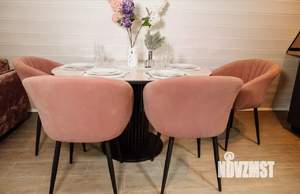 Дом 40м&sup2;, 2-этажный, посуточно, 