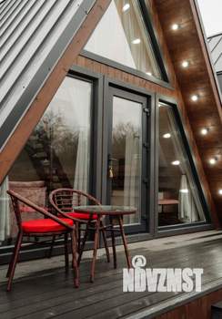 Дом 40м&sup2;, 2-этажный, посуточно, 