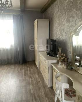 Дом 250м², 2-этажный, участок 12 сот.  