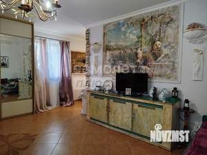 Коттедж 290м², 3-этажный, участок 12 сот.  