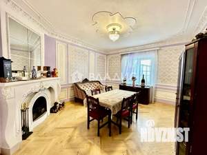Дом 349м², 2-этажный, участок 10 сот.  