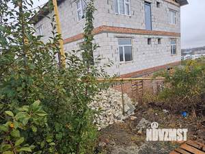 Коттедж 402м², 3-этажный, участок 8 сот.  