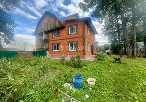 Дом 230м², 2-этажный, участок 6 сот.  