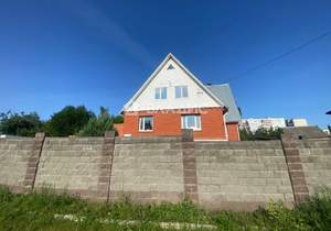 Дом 257м², 2-этажный, участок 13 сот.  