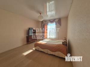 Коттедж 223м², 3-этажный, участок 6 сот.  