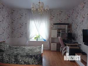 Коттедж 186м², 3-этажный, участок 15 сот.  