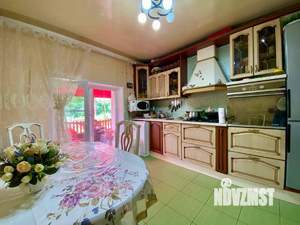 Дом 160м², 2-этажный, участок 9 сот.  