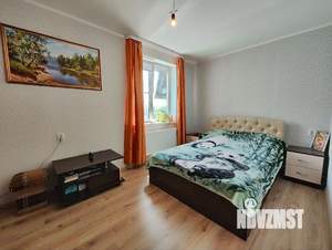 Дом 100м², 2-этажный, участок 7 сот.  